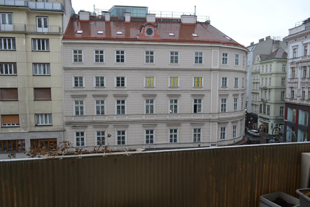 Goldfisch Apartment Hoher Markt Wiedeń Zewnętrze zdjęcie